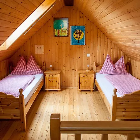 Holzblockhaeuser Fam. Schabus *