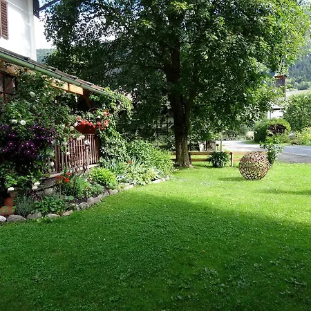 Дом отдыха Holzblockhaeuser Fam. Schabus