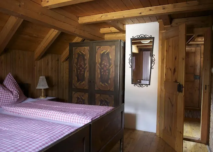 Holzblockhaeuser Fam. Schabus Hermagor-Pressegger See